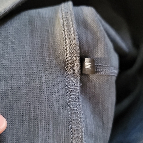 Alphalete revival leggings - Picture 4 of 5